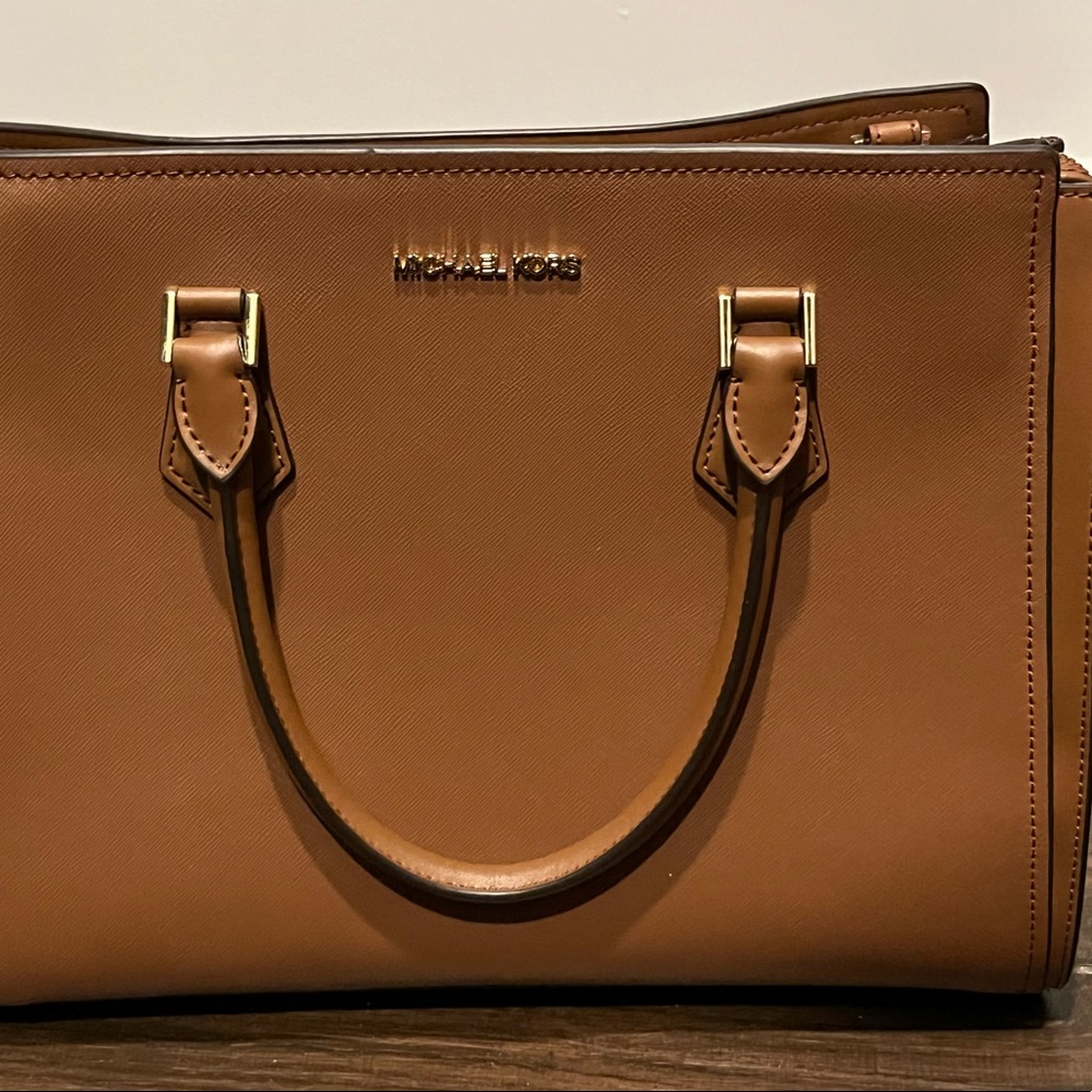 Michael Kors Hope handbag